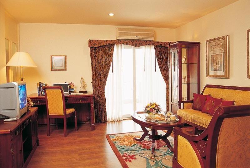 Lk Pavilion Executive Serviced Apartment Pattaya Zimmer foto