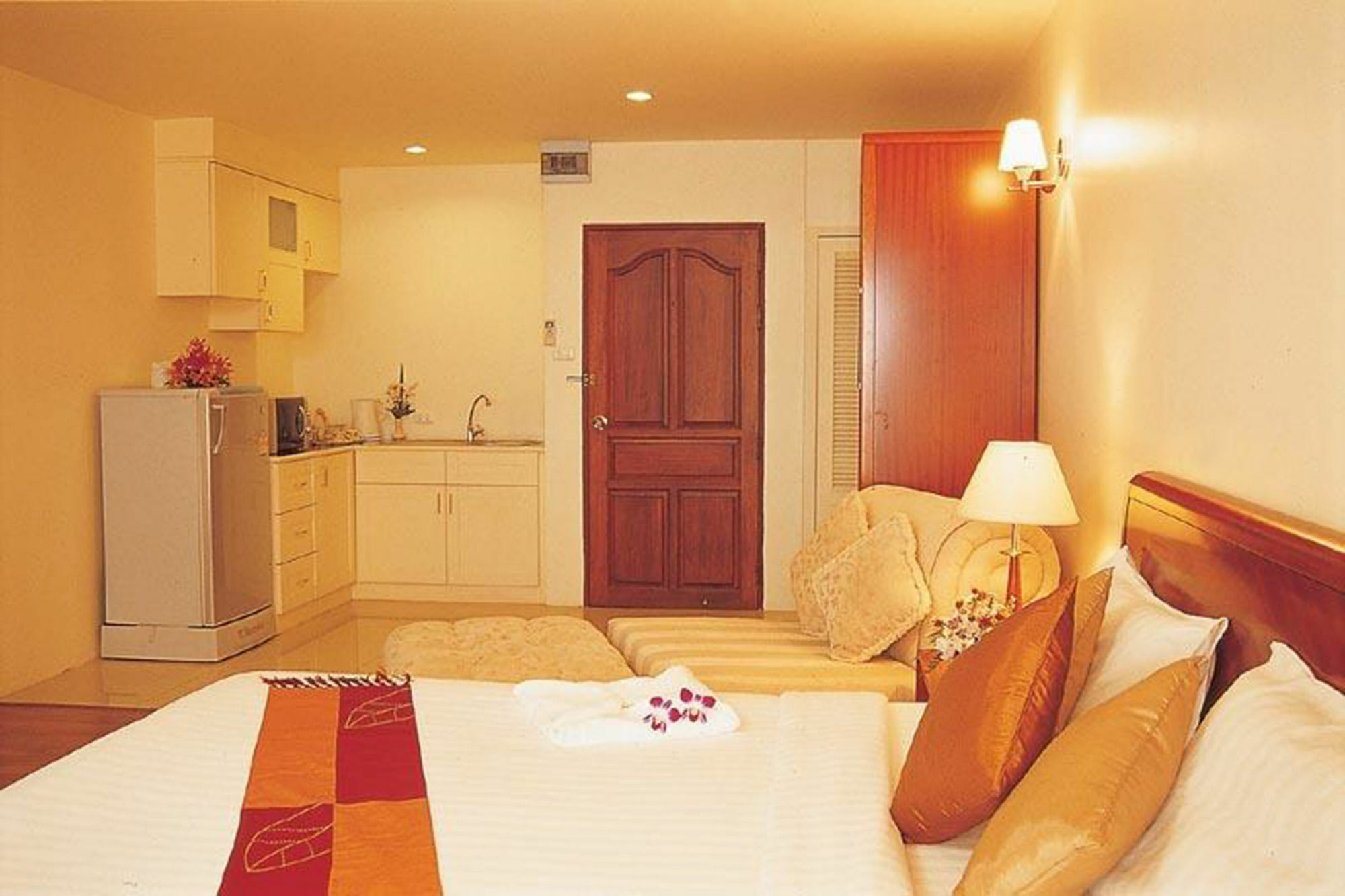 Lk Pavilion Executive Serviced Apartment Pattaya Exterior foto