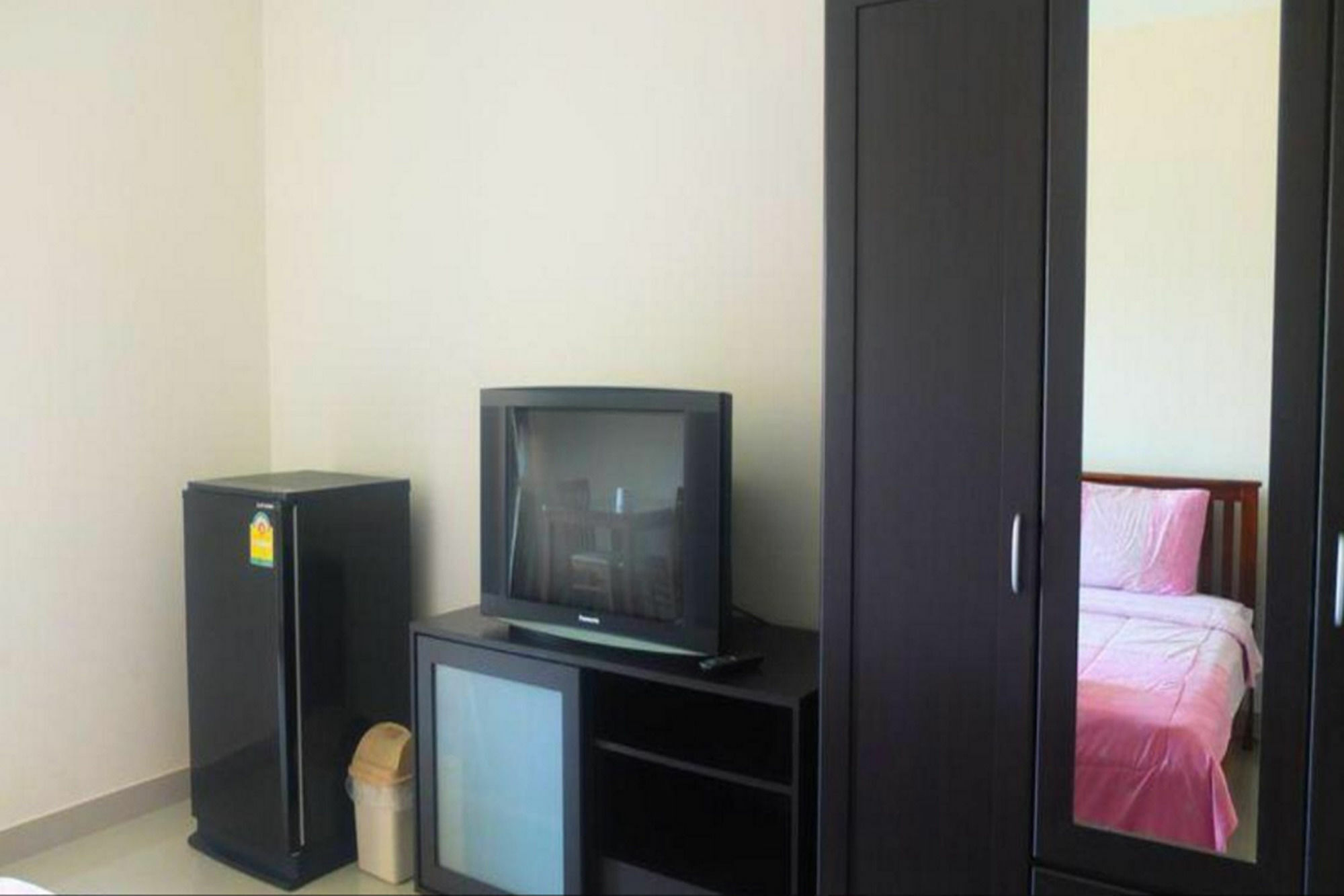 Lk Pavilion Executive Serviced Apartment Pattaya Exterior foto
